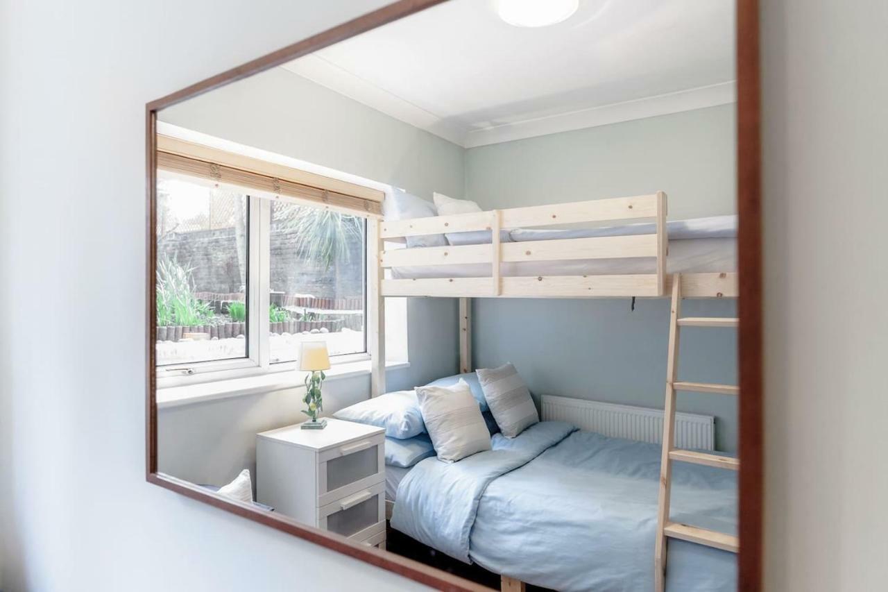 3 Bedroom Garden Flat - Central Location 런던 외부 사진
