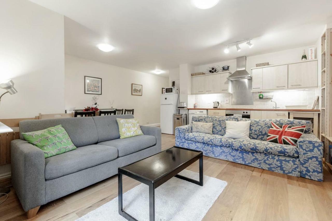 3 Bedroom Garden Flat - Central Location 런던 외부 사진